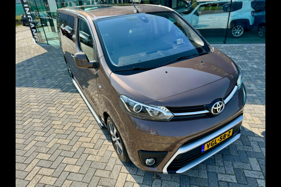 Toyota ProAce Verso 2.0 177pk Aut DC Executive, Elek. deuren, Massage stoelen, Panodak