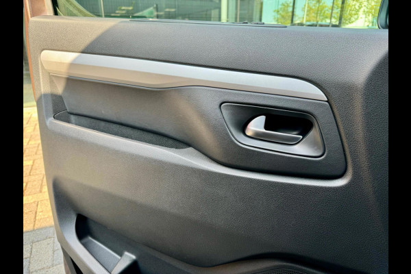 Toyota ProAce Verso 2.0 177pk Aut DC Executive, Elek. deuren, Massage stoelen, Panodak