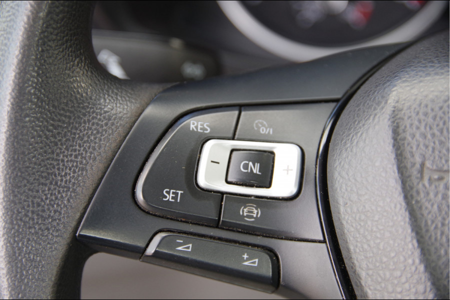 MAN TGE 3.180 50 2.0 L4 OPEN LAADBAK, N1, AUT. DUBBELLUCHT, 3.5T TREKHAAK, LED, CRUISE, MF STUURWIEL, PICK UP, PICK-UP, NL AUTO, NAP
