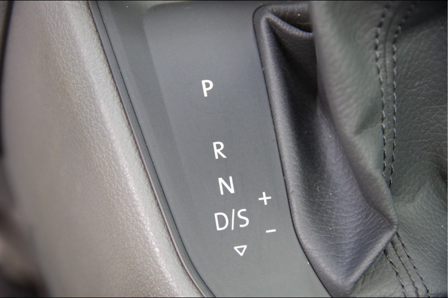 MAN TGE 3.180 50 2.0 L4 OPEN LAADBAK, N1, AUT. DUBBELLUCHT, 3.5T TREKHAAK, LED, CRUISE, MF STUURWIEL, PICK UP, PICK-UP, NL AUTO, NAP
