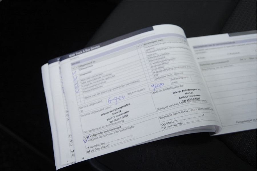 MAN TGE 3.180 50 2.0 L4 OPEN LAADBAK, N1, AUT. DUBBELLUCHT, 3.5T TREKHAAK, LED, CRUISE, MF STUURWIEL, PICK UP, PICK-UP, NL AUTO, NAP
