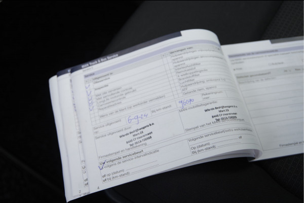 MAN TGE 3.180 50 2.0 L4 OPEN LAADBAK, N1, AUT. DUBBELLUCHT, 3.5T TREKHAAK, LED, CRUISE, MF STUURWIEL, PICK UP, PICK-UP, NL AUTO, NAP