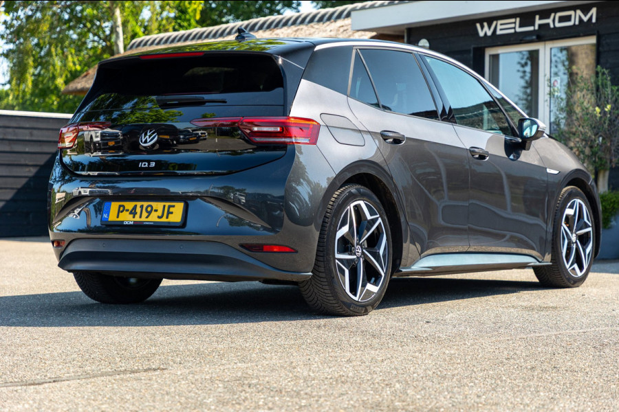 Volkswagen ID.3 First Plus 58 kWh Soh 89% I Panoramadak I Trekhaak I Cruise I Camera I Ergo Active I Zeer netjes