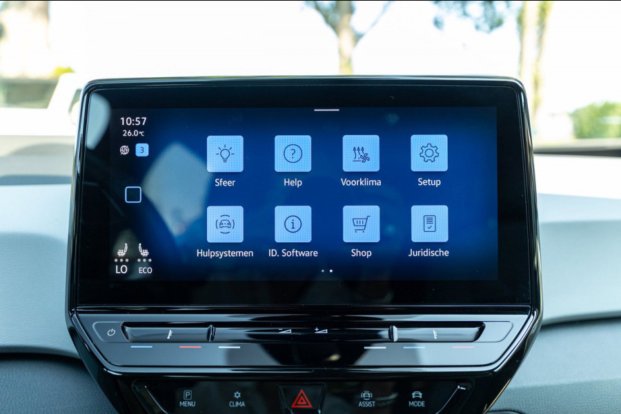 Volkswagen ID.3 First Plus 58 kWh Soh 89% I Panoramadak I Trekhaak I Cruise I Camera I Ergo Active I Zeer netjes