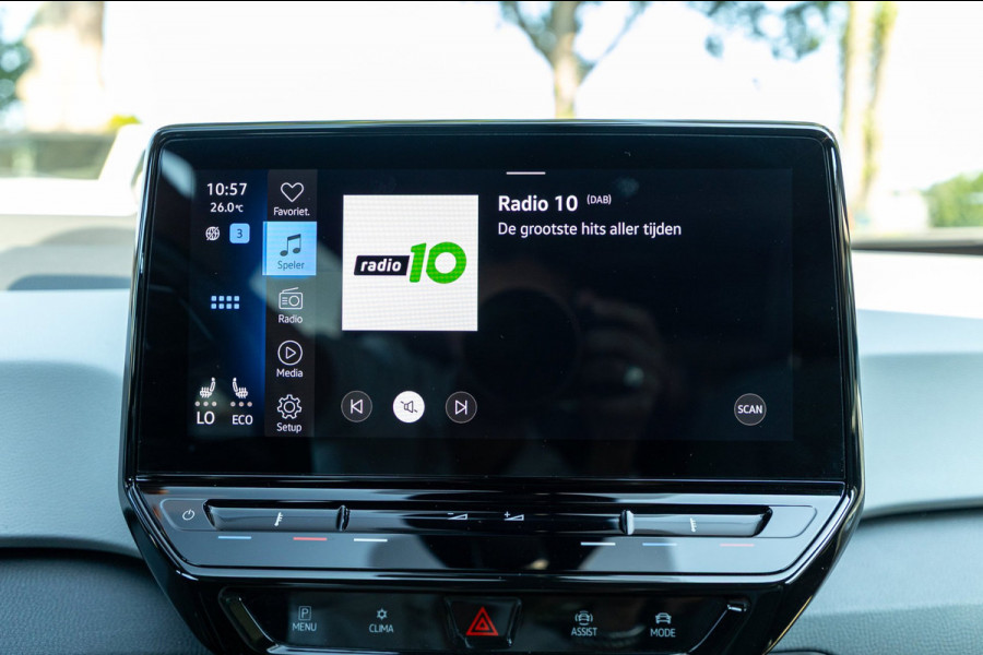 Volkswagen ID.3 First Plus 58 kWh Soh 89% I Panoramadak I Trekhaak I Cruise I Camera I Ergo Active I Zeer netjes