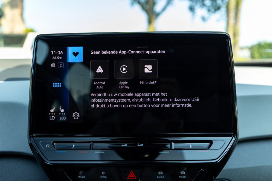 Volkswagen ID.3 First Plus 58 kWh Soh 89% I Panoramadak I Trekhaak I Cruise I Camera I Ergo Active I Zeer netjes