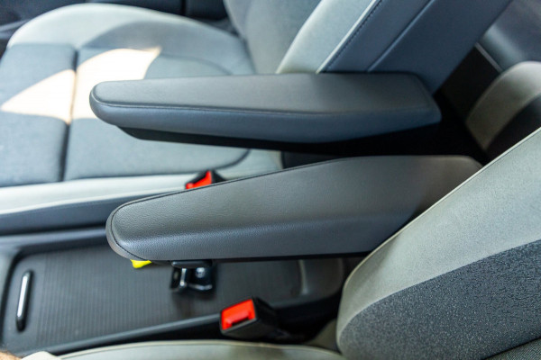 Volkswagen ID.3 First Plus 58 kWh Soh 89% I Panoramadak I Trekhaak I Cruise I Camera I Ergo Active I Zeer netjes
