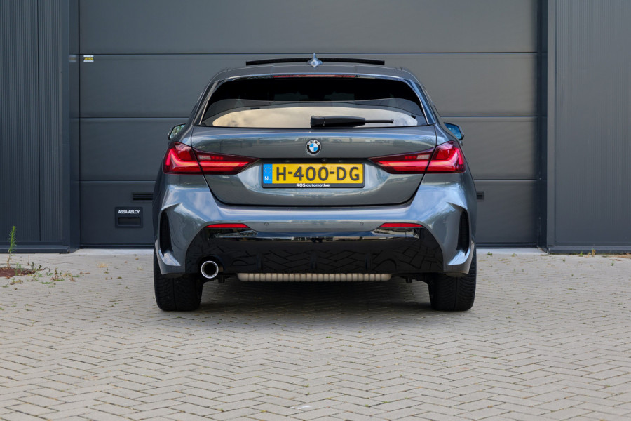 BMW 1-serie 118i Executive Edition | NAP! | PANO | M-SPORT | CAMERA | CARPLAY | LED |