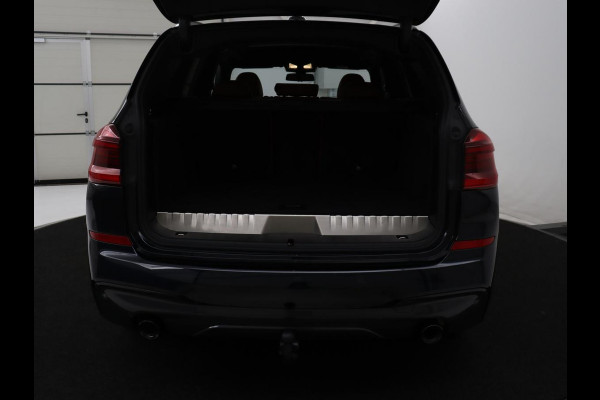BMW X3 xDrive30e M Sport | SOH 87,9% | Panoramadak | Trekhaak | Stoelverwarming voor & achter | Head-up | 360 Camera | Navigatie | DAB+ | Bluethooth | Carplay | Sfeerverlichting | Climate control | Cruise control
