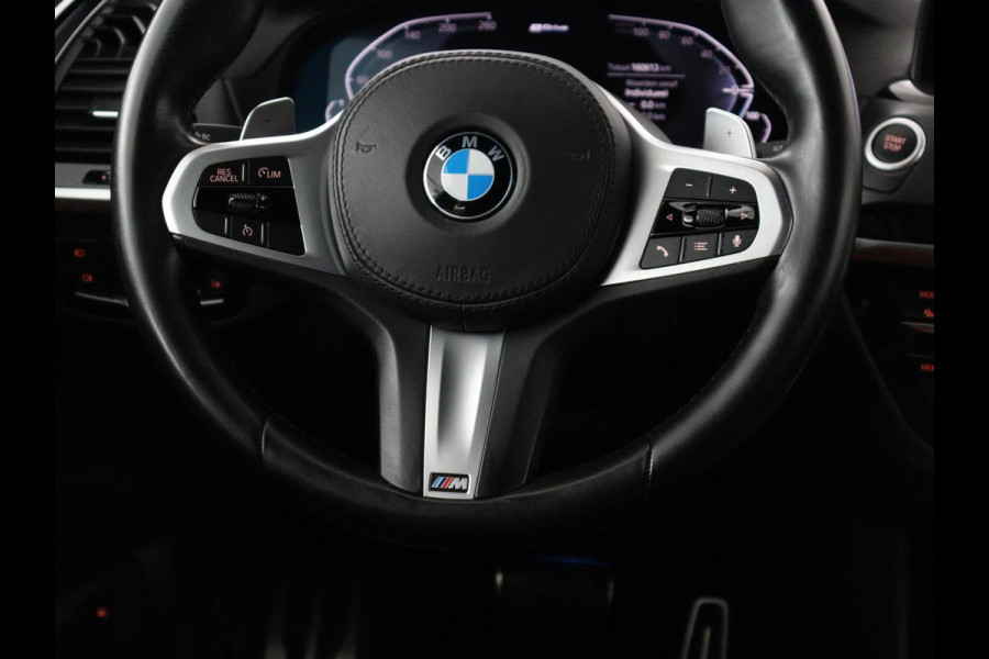 BMW X3 xDrive30e M Sport | SOH 87,9% | Panoramadak | Trekhaak | Stoelverwarming voor & achter | Head-up | 360 Camera | Navigatie | DAB+ | Bluethooth | Carplay | Sfeerverlichting | Climate control | Cruise control