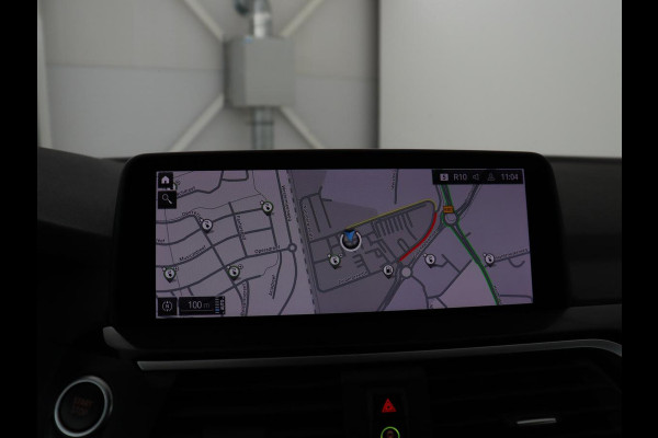 BMW X3 xDrive30e M Sport | SOH 87,9% | Panoramadak | Trekhaak | Stoelverwarming voor & achter | Head-up | 360 Camera | Navigatie | DAB+ | Bluethooth | Carplay | Sfeerverlichting | Climate control | Cruise control