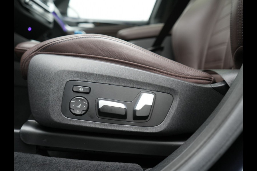 BMW iX3 M Sport High Executive 80 kWh 286pk Dealer O.H. SOH 95% | Trekhaak Af Fabriek | Panodak | Head Up | 360 Camera | Harman / Kardon | Lederen Sportstoelen Memory & Verwarmd | Keyless | Blis | Sfeerverlichting | 20"L.M | Adaptive LED |