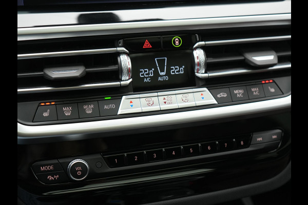 BMW iX3 M Sport High Executive 80 kWh 286pk Dealer O.H. SOH 95% | Trekhaak Af Fabriek | Panodak | Head Up | 360 Camera | Harman / Kardon | Lederen Sportstoelen Memory & Verwarmd | Keyless | Blis | Sfeerverlichting | 20"L.M | Adaptive LED |