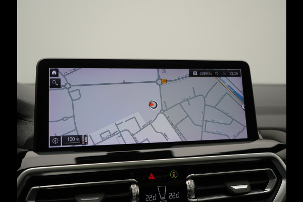 BMW iX3 M Sport High Executive 80 kWh 286pk Dealer O.H. SOH 95% | Trekhaak Af Fabriek | Panodak | Head Up | 360 Camera | Harman / Kardon | Lederen Sportstoelen Memory & Verwarmd | Keyless | Blis | Sfeerverlichting | 20"L.M | Adaptive LED |