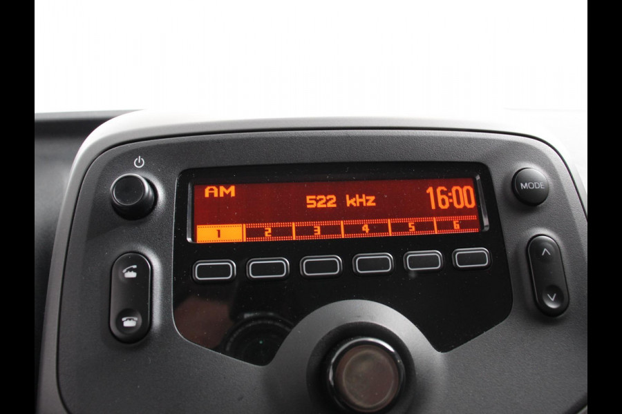 Peugeot 108 1.0 e-VTi Active Airco Bluetooth Led DAB 5 deurs
