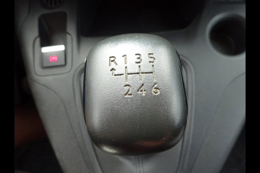 Peugeot Partner 1.2 PureTech Pro BENZINE AIRCO NAVI CRUISE CONTROL PDC SCHUIFDEUR