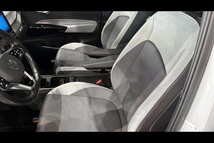 Volkswagen ID.3 First Plus 58 kWh Navigatie Stoelverwarming Acc App connect