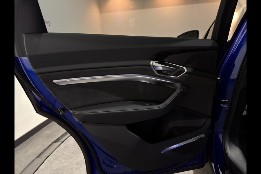 Audi SQ8 Sportback e-tron SQ8 115 kWh | Valcona Leder | Panoramadak | Trekhaak | 22'' | Matrix LED | Memory | B&O |