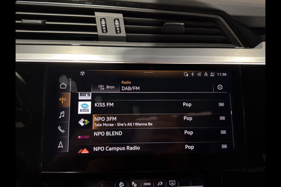 Audi SQ8 Sportback e-tron SQ8 115 kWh | Valcona Leder | Panoramadak | Trekhaak | 22'' | Matrix LED | Memory | B&O |
