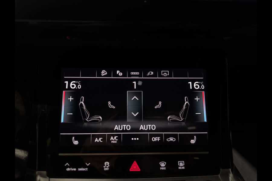 Audi SQ8 Sportback e-tron SQ8 115 kWh | Valcona Leder | Panoramadak | Trekhaak | 22'' | Matrix LED | Memory | B&O |