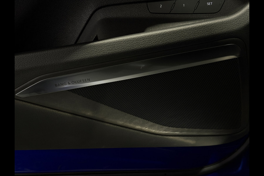 Audi SQ8 Sportback e-tron SQ8 115 kWh | Valcona Leder | Panoramadak | Trekhaak | 22'' | Matrix LED | Memory | B&O |