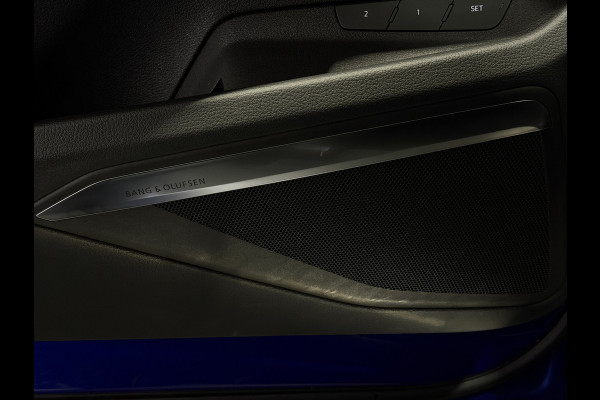 Audi SQ8 Sportback e-tron SQ8 115 kWh | Valcona Leder | Panoramadak | Trekhaak | 22'' | Matrix LED | Memory | B&O |