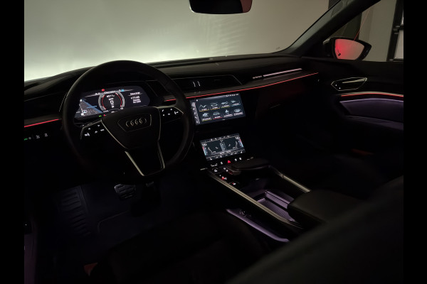 Audi SQ8 Sportback e-tron SQ8 115 kWh | Valcona Leder | Panoramadak | Trekhaak | 22'' | Matrix LED | Memory | B&O |