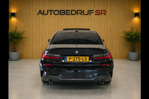 BMW 3-serie 320i Executive Edition Panoramadak! M Pakket! Laser Koplampen! Sfeerverlichting!