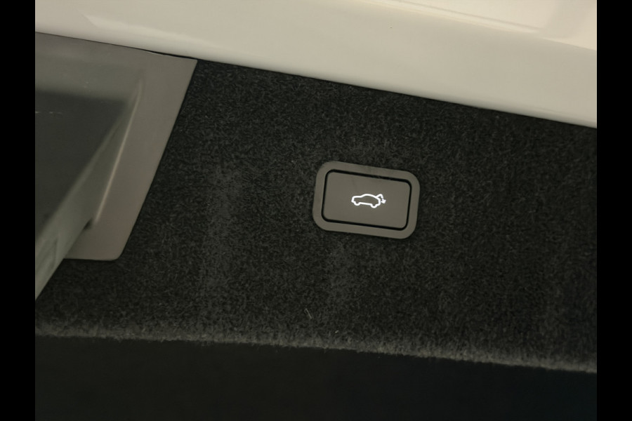 Polestar 4 Long Range Single motor 100 kWh | Drive Pro, Pilot & Plus Pack | Trekhaak | Extra getint glas achter