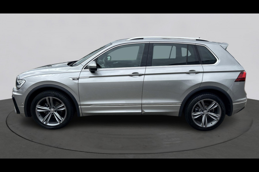 Volkswagen Tiguan 1.4 TSI 4Motion Highline Business R-Line | Wekl. trekhaak | Elek. achterklep | Camera | Stoelverwarming