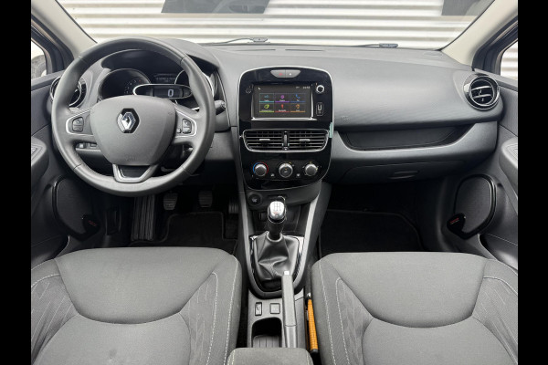 Renault Clio 0.9 TCe Limited Navi|D-ketting v.v. in 2026|Airco|Cruise|Trekhaak|Elek ramen|N.A.P|APK tot 04-2027
