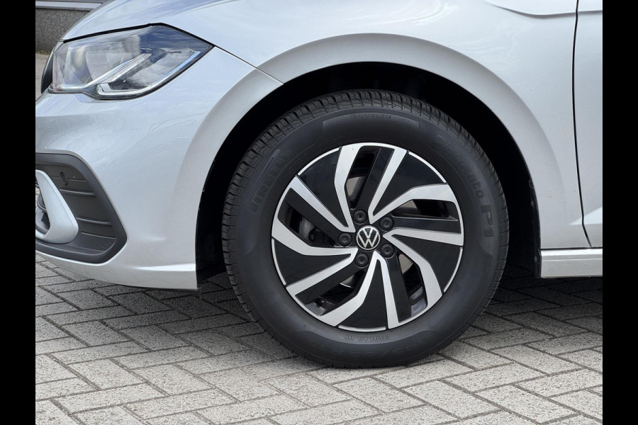 Volkswagen Polo 1.0 TSI Life Business NL-AUTO | NAVI | LED| STOELVERWARMING