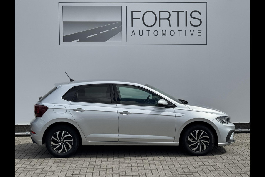 Volkswagen Polo 1.0 TSI Life Business NL-AUTO | NAVI | LED| STOELVERWARMING