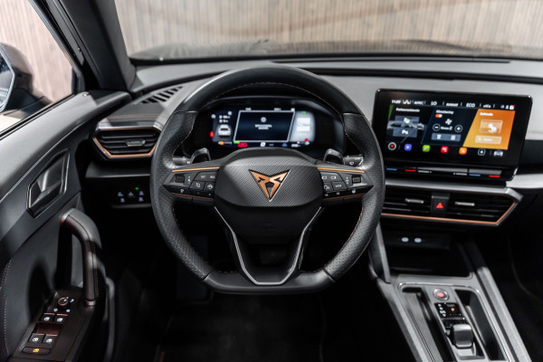 CUPRA Formentor 1.4 e-Hybrid Business Pano Leder Camera Led