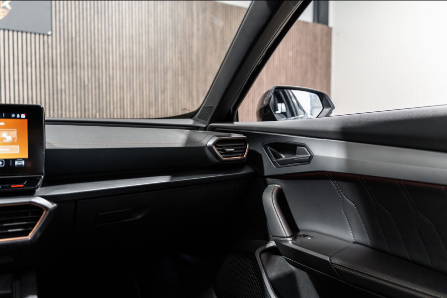 CUPRA Formentor 1.4 e-Hybrid Business Pano Leder Camera Led