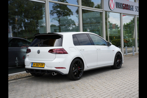 Volkswagen Golf 2.0 TSI GTI Performance | Panoramadak | BearLock Anti-diefstal | Maxton Design Kit |