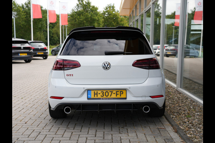 Volkswagen Golf 2.0 TSI GTI Performance | Panoramadak | BearLock Anti-diefstal | Maxton Design Kit |