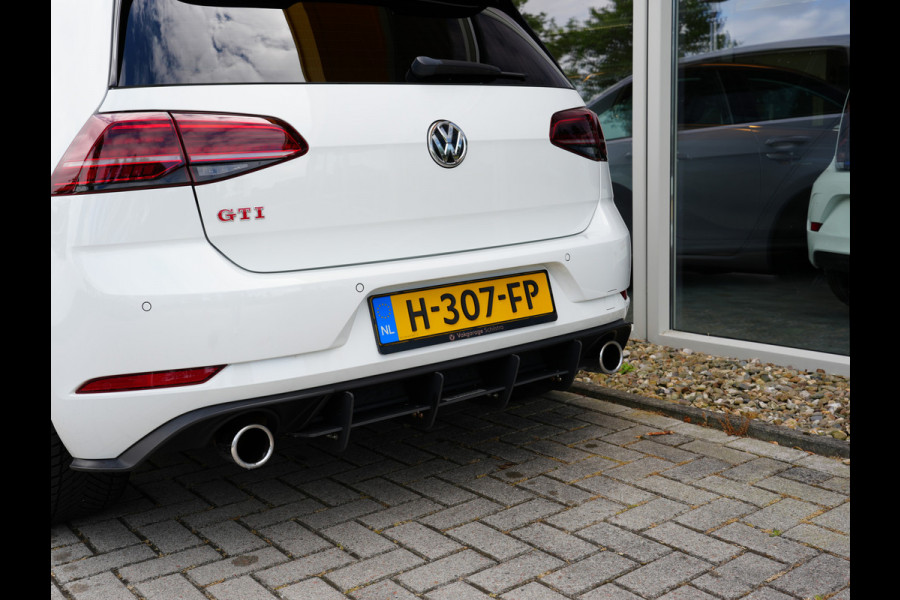 Volkswagen Golf 2.0 TSI GTI Performance | Panoramadak | BearLock Anti-diefstal | Maxton Design Kit |