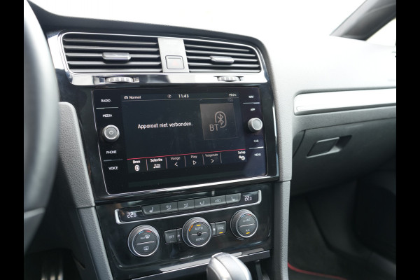 Volkswagen Golf 2.0 TSI GTI Performance | Panoramadak | BearLock Anti-diefstal | Maxton Design Kit |