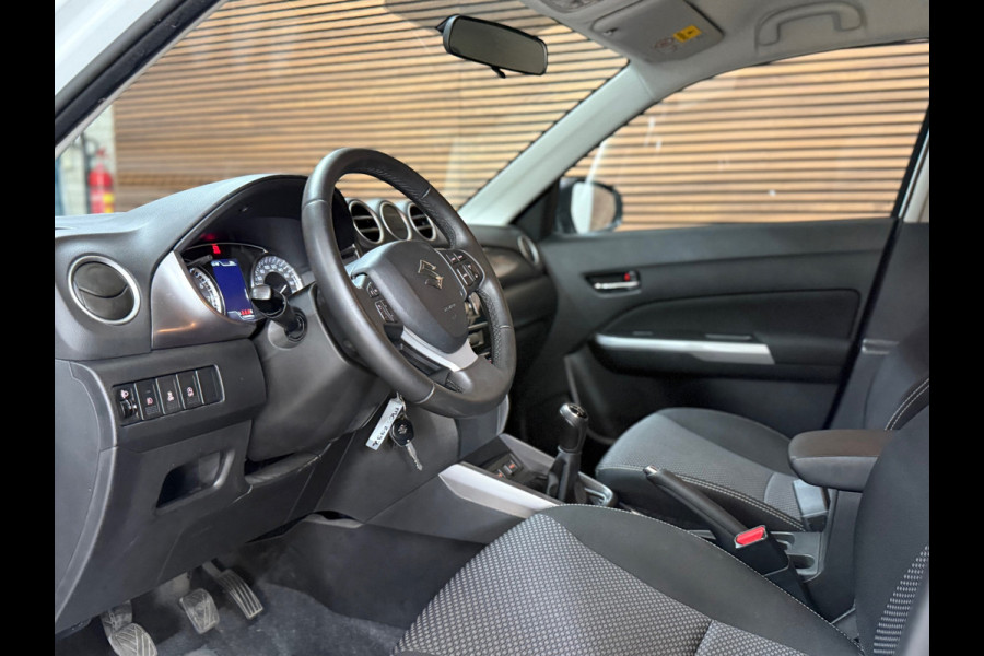 Suzuki Vitara 1.0 Boosterjet Select | ACC | Navi | Camera | LED | Climate | Stoelverw. | Keyless | 2019