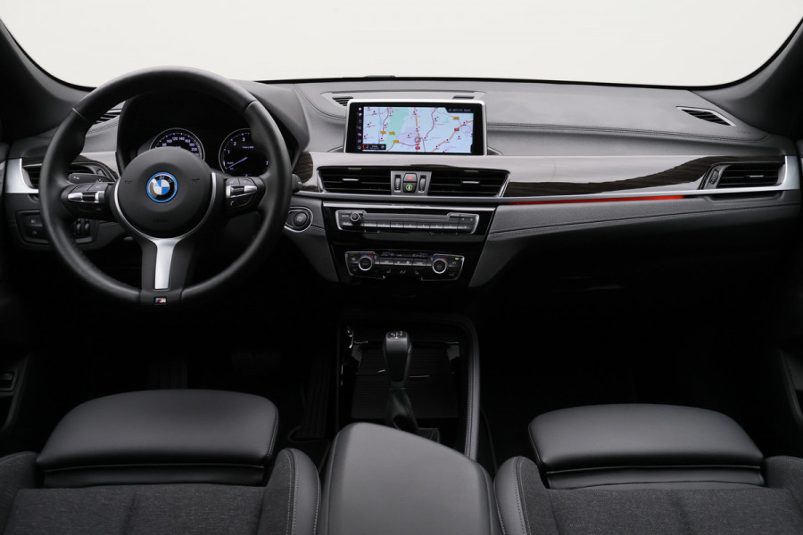 BMW X1 xDrive25e eDrive Edition M Sport Panoramadak, Keyless, Memory, Camera, LED, Trekhaak