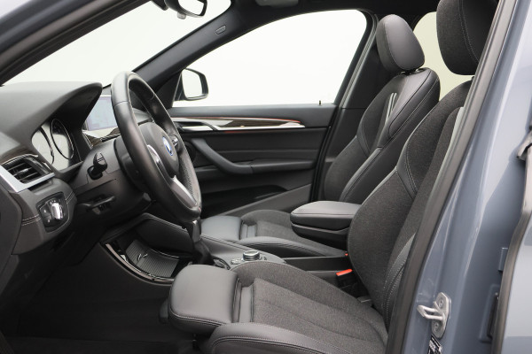 BMW X1 xDrive25e eDrive Edition M Sport Panoramadak, Keyless, Memory, Camera, LED, Trekhaak