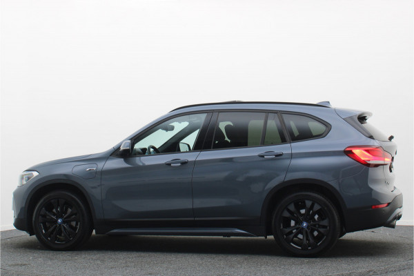 BMW X1 xDrive25e eDrive Edition M Sport Panoramadak, Keyless, Memory, Camera, LED, Trekhaak
