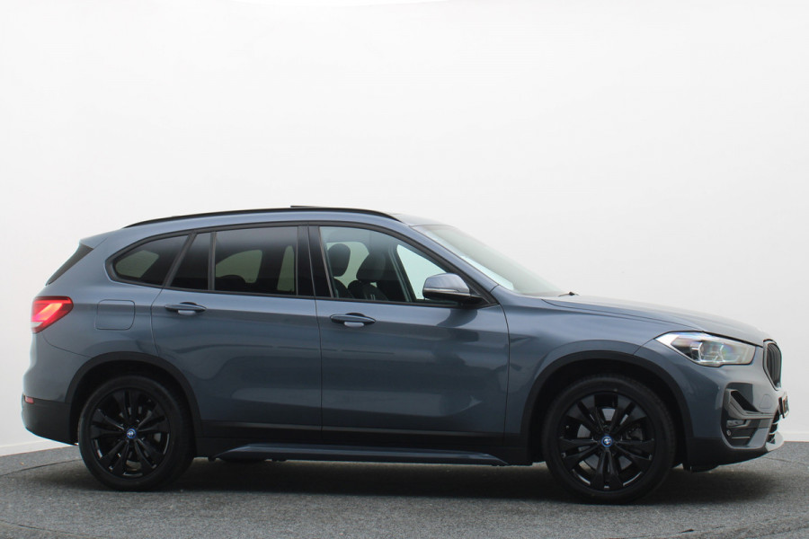 BMW X1 xDrive25e eDrive Edition M Sport Panoramadak, Keyless, Memory, Camera, LED, Trekhaak
