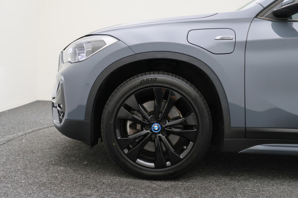 BMW X1 xDrive25e eDrive Edition M Sport Panoramadak, Keyless, Memory, Camera, LED, Trekhaak