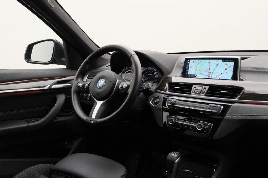 BMW X1 xDrive25e eDrive Edition M Sport Panoramadak, Keyless, Memory, Camera, LED, Trekhaak