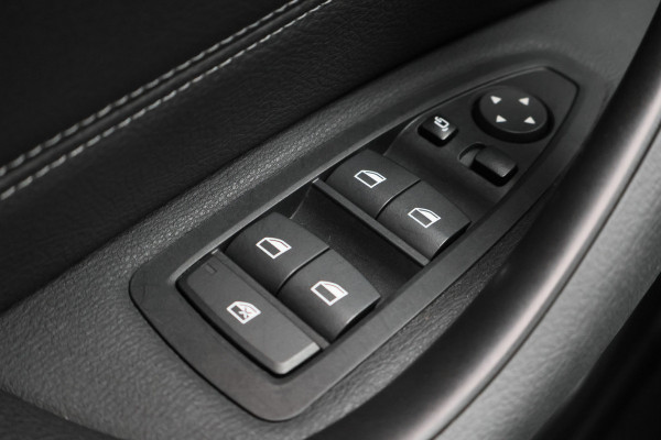 BMW X1 xDrive25e eDrive Edition M Sport Panoramadak, Keyless, Memory, Camera, LED, Trekhaak