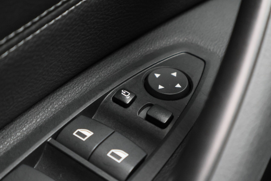 BMW X1 xDrive25e eDrive Edition M Sport Panoramadak, Keyless, Memory, Camera, LED, Trekhaak