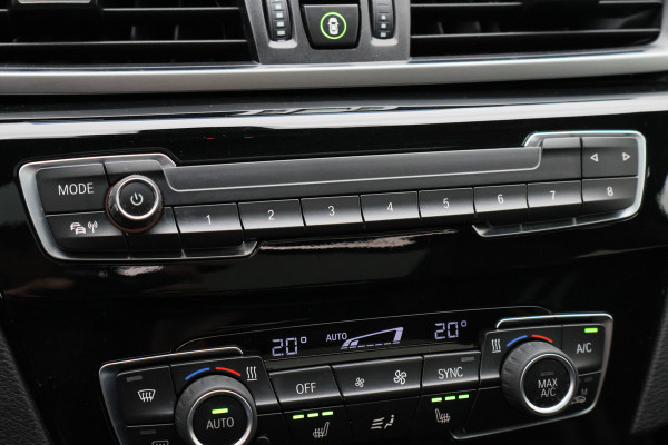BMW X1 xDrive25e eDrive Edition M Sport Panoramadak, Keyless, Memory, Camera, LED, Trekhaak