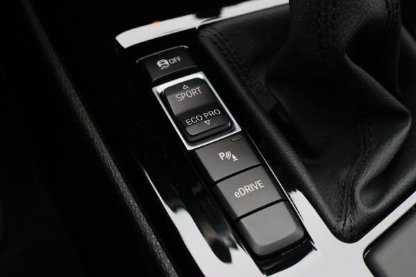 BMW X1 xDrive25e eDrive Edition M Sport Panoramadak, Keyless, Memory, Camera, LED, Trekhaak